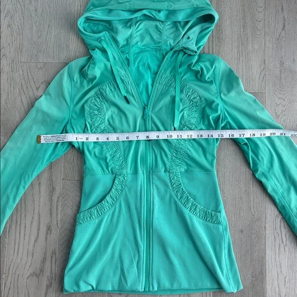 Lululemon Full Zip Dance Studio Jacket Light Green Hooded Size 8 - Picture 5 of 6